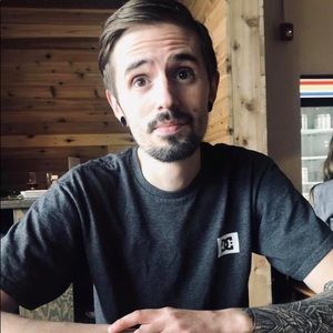 Meet your Posher, Joshua